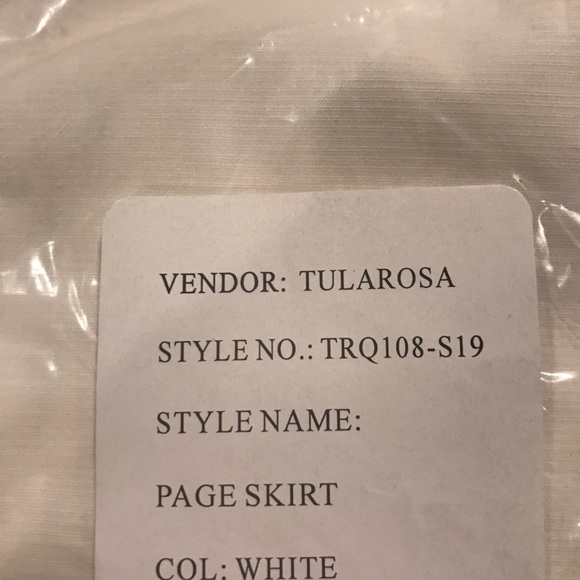 *NWT* Tularosa White Pencil Skirt - Picture 4 of 6